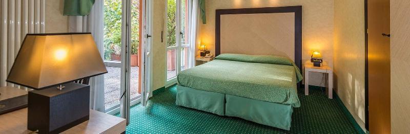 Hotel Don Abbondio ليكو المظهر الخارجي الصورة